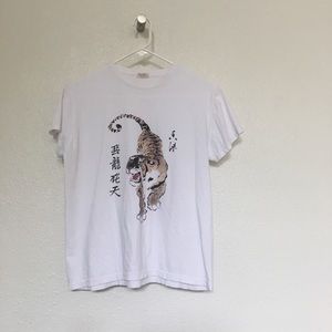Brandy Melville tiger shirt